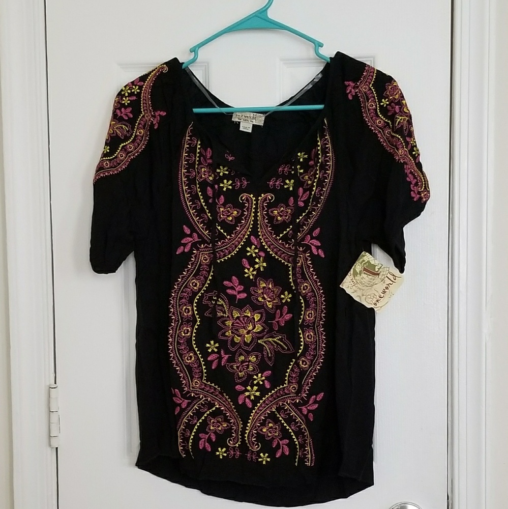 Short sleeve top